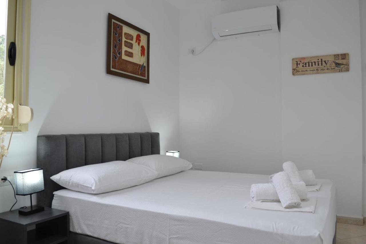 Flowers & Green 2 Bedrooms Apartment & Box Garage Vlorë Buitenkant foto
